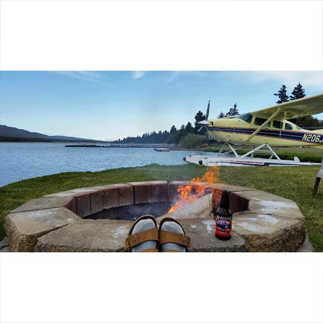 Homer Floatplane Lodge Екстер'єр фото